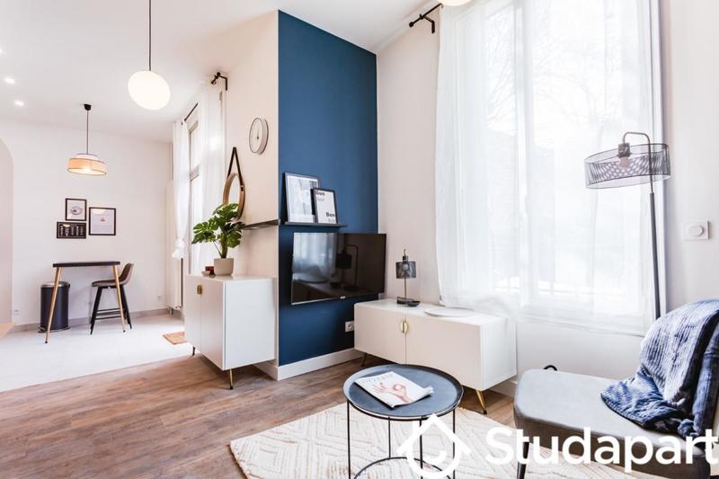 Chambre - 11 m² - 1 pièce