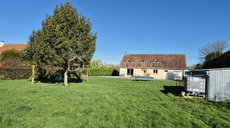 Maison traditionnelle - 122 m² - 6 pièces