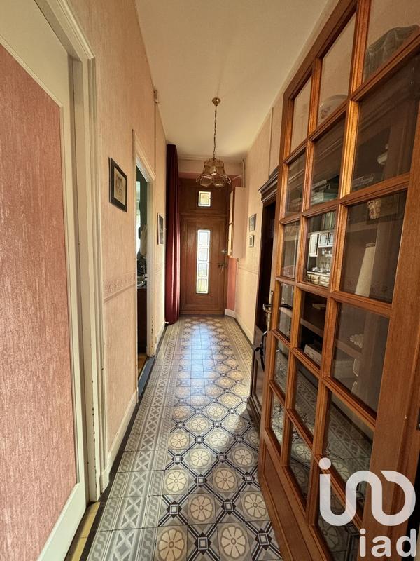 Maison - 171 m² - 6 pièces