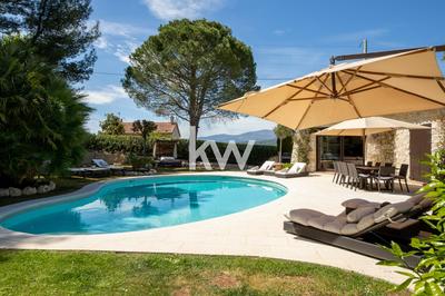 Maison - 490 m² - 7 pièces