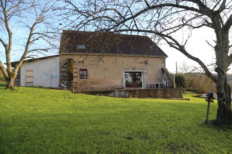 Maison en pierre - 220 m² - 6 pièces