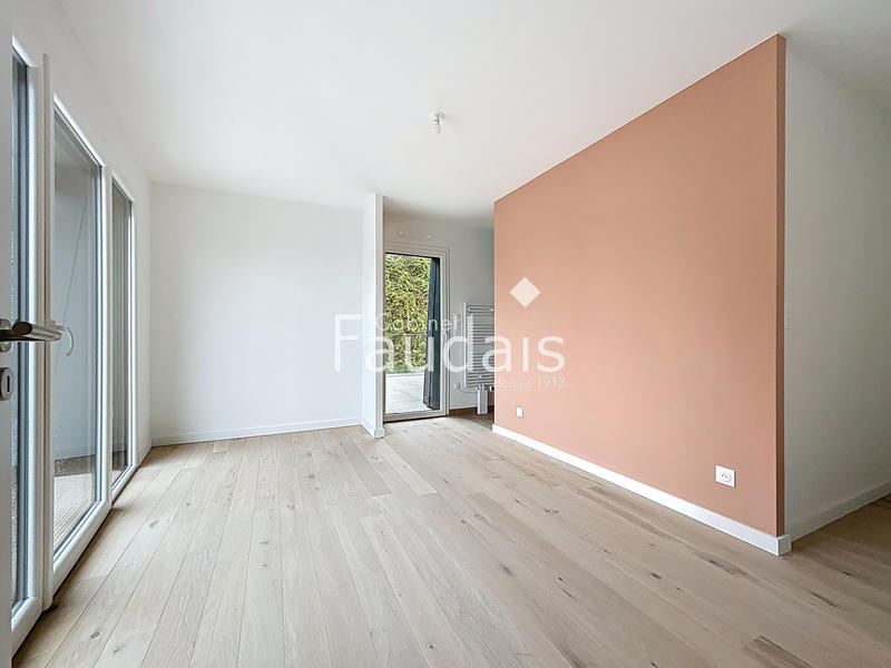 Appartement - 115 m² - 4 pièces