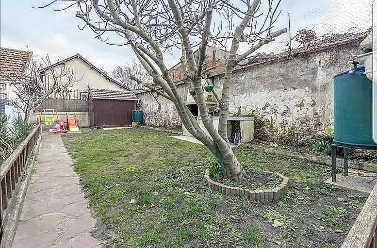 Maison de ville - 82 m² - 4 pièces