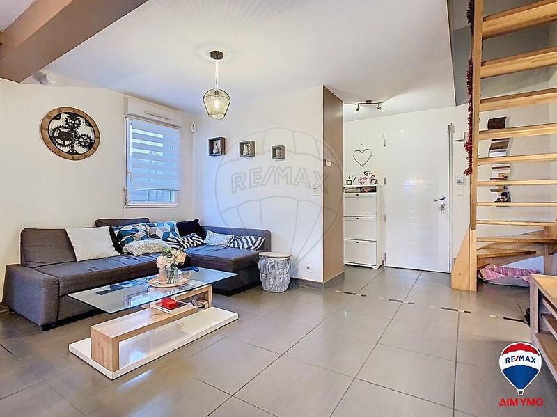 Maison - 92 m² - 4 pièces