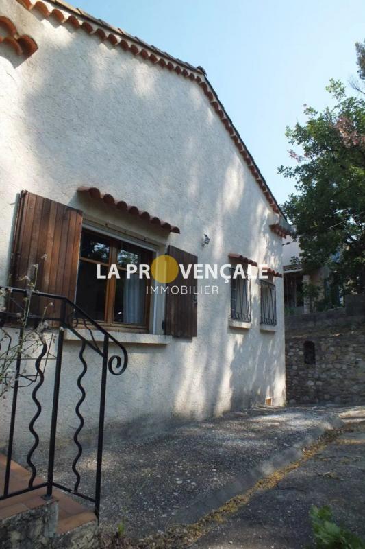 Villa - 90 m² - 4 pièces