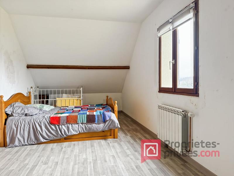 Maison - 102 m² - 6 pièces