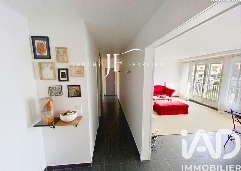 Appartement - 94 m² - 4 pièces