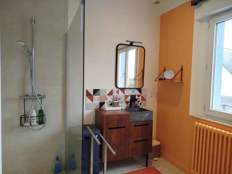 Maison - 200 m² - 6 pièces