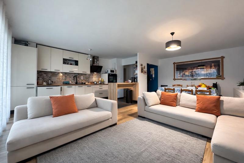 Appartement - 85 m² - 4 pièces