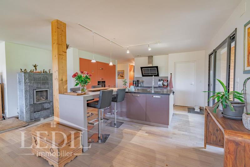 Maison - 180 m² - 4 pièces