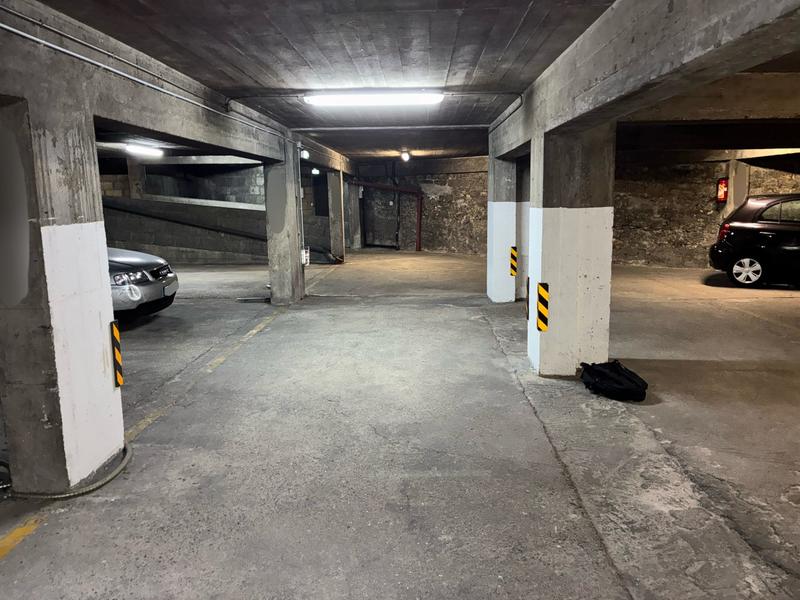 Parking / Garage - 16 m²