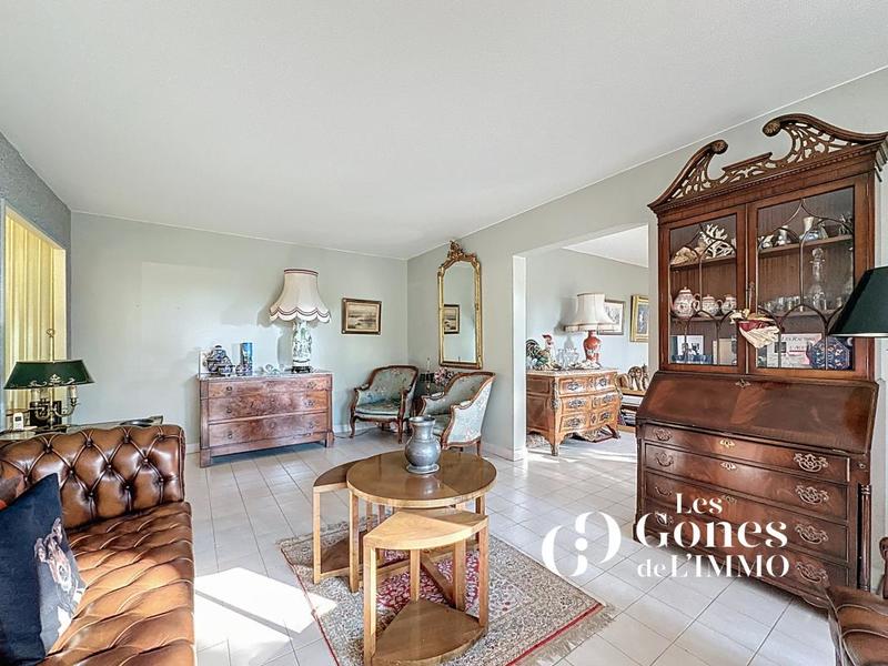 Appartement - 148 m² - 7 pièces