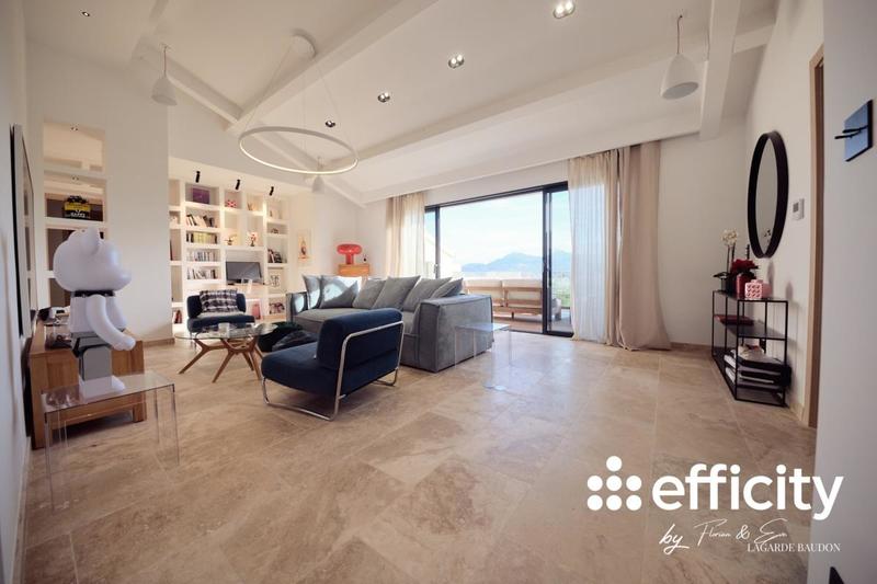 Appartement - 155 m² - 5 pièces