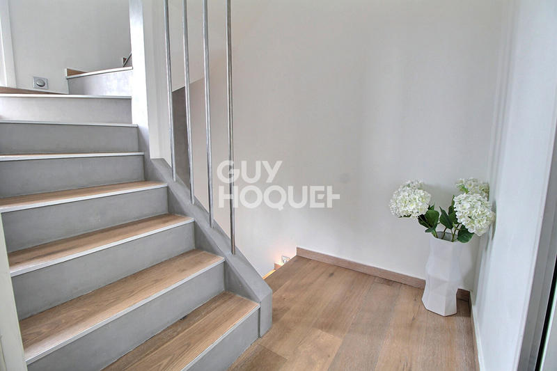 Maison - 138 m² - 6 pièces