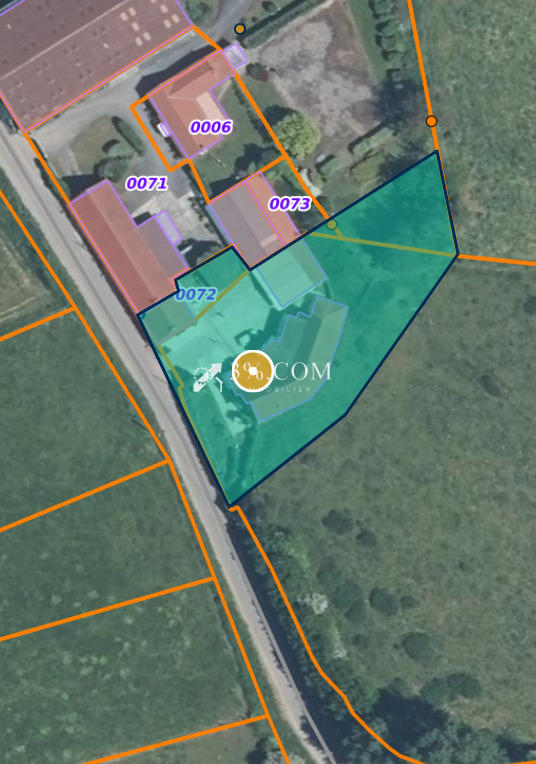 Propriété - 227 m² - 10 pièces