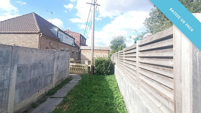 Maison - 102 m² - 5 pièces