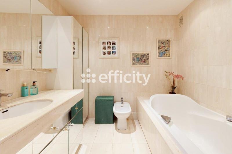 Appartement - 103 m² - 3 pièces