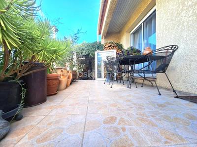 Villa - 90 m² - 4 pièces