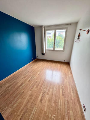 Appartement - 97 m² - 5 pièces