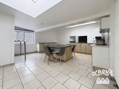 Maison - 137 m² - 6 pièces