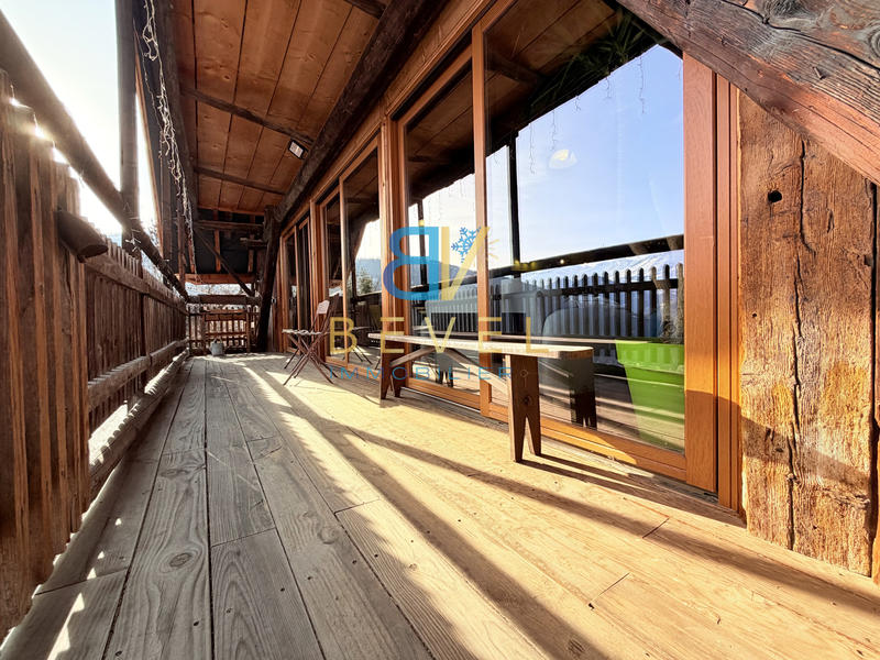 Châlet - 193 m² - 8 pièces