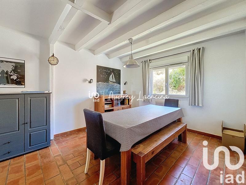 Maison - 187 m² - 9 pièces