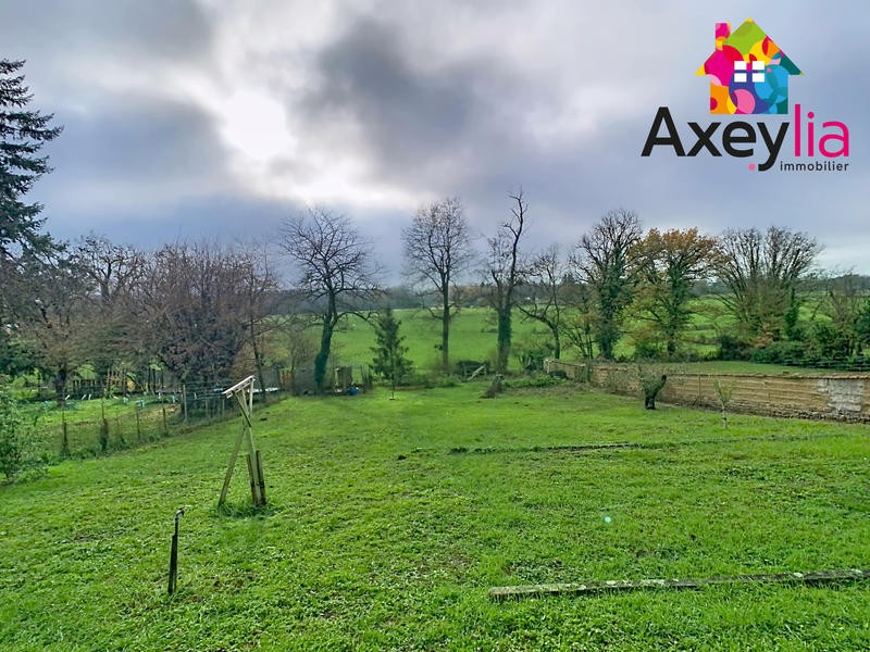 Maison - 303 m² - 10 pièces