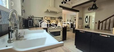 Maison - 196 m² - 9 pièces