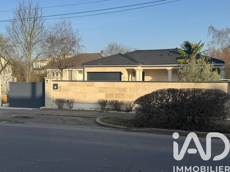 Maison - 160 m² - 6 pièces