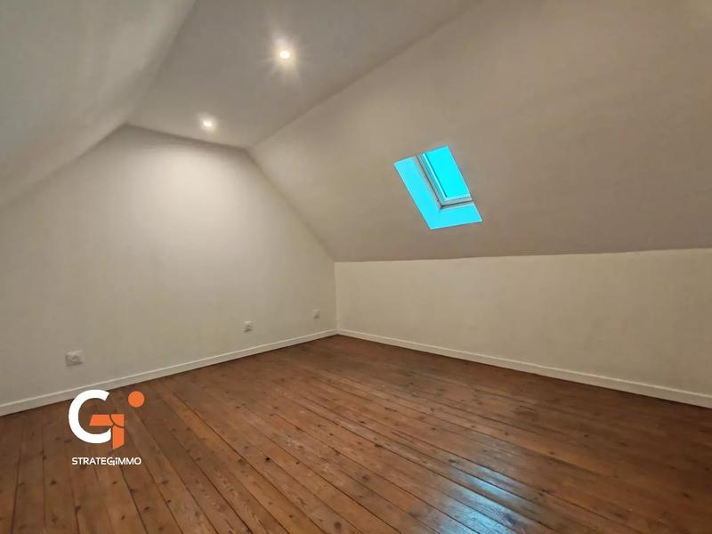 Maison de ville - 85 m² - 5 pièces