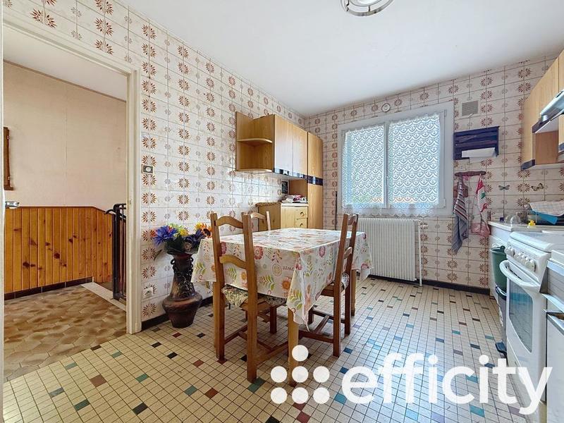 Maison - 150 m² - 5 pièces