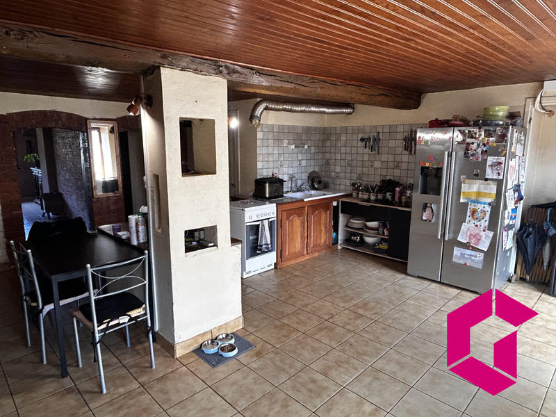 Maison ancienne - 155 m² - 7 pièces