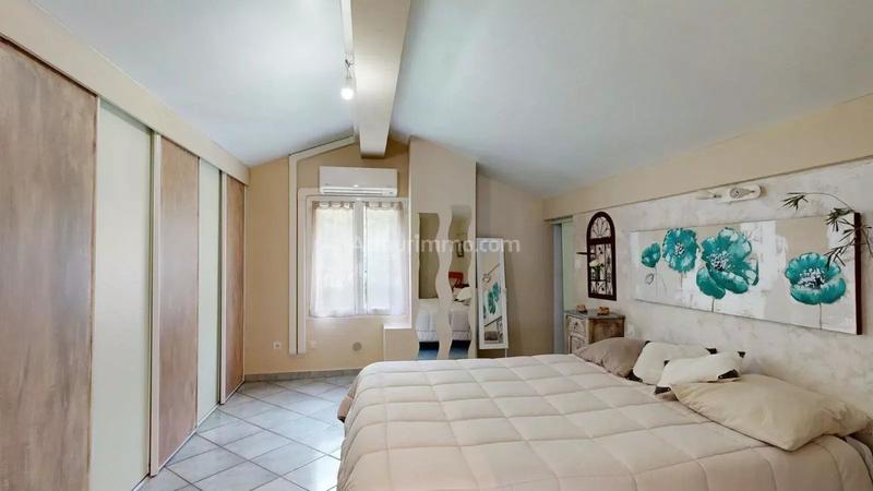 Maison - 142 m² - 5 pièces