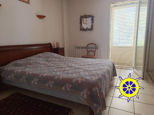 Maison ancienne - 190 m² - 7 pièces