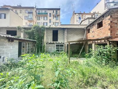 Local d'activités - 330 m²