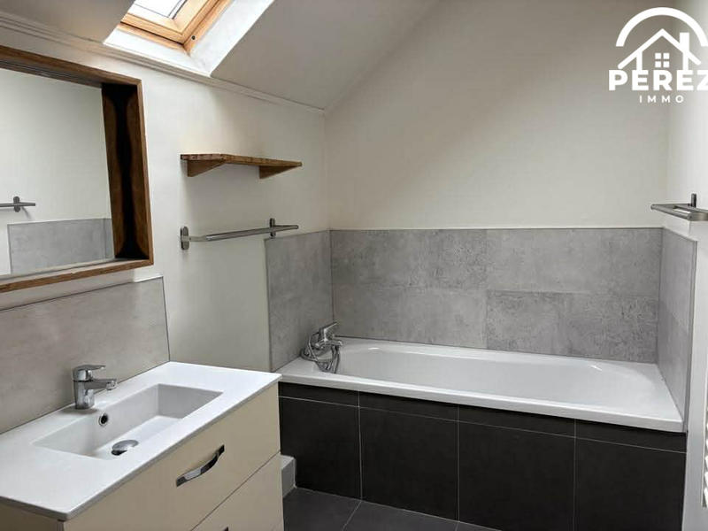 Maison - 91 m² - 5 pièces