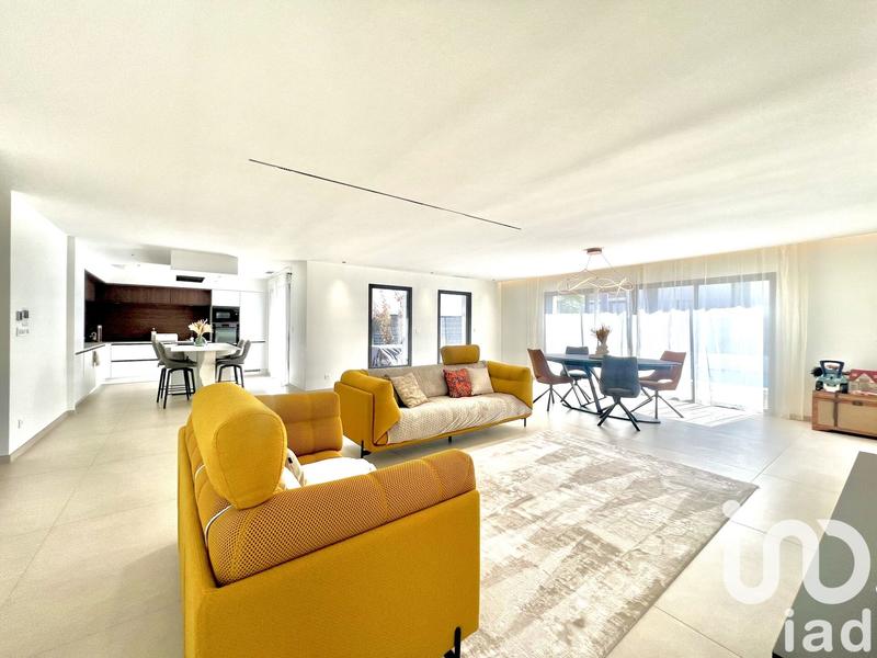 Maison de maîtres - 176 m² - 5 pièces