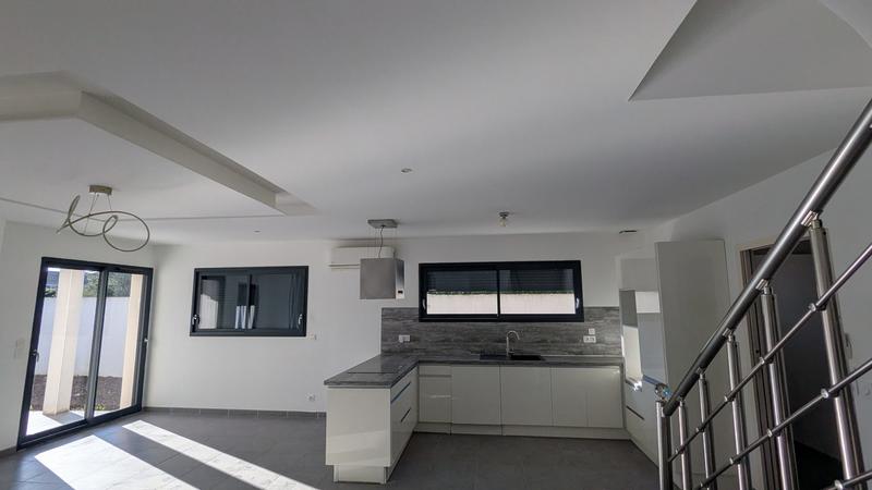 Villa - 140 m² - 5 pièces