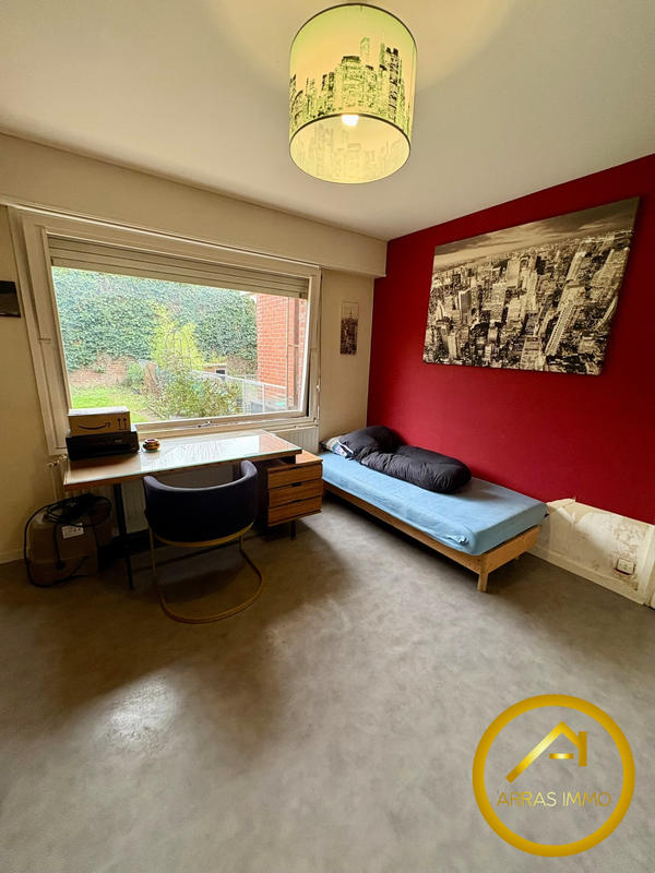 Maison - 298 m² - 9 pièces