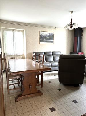 Maison - 120 m² - 6 pièces