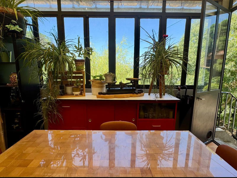 Maison - 242 m² - 10 pièces