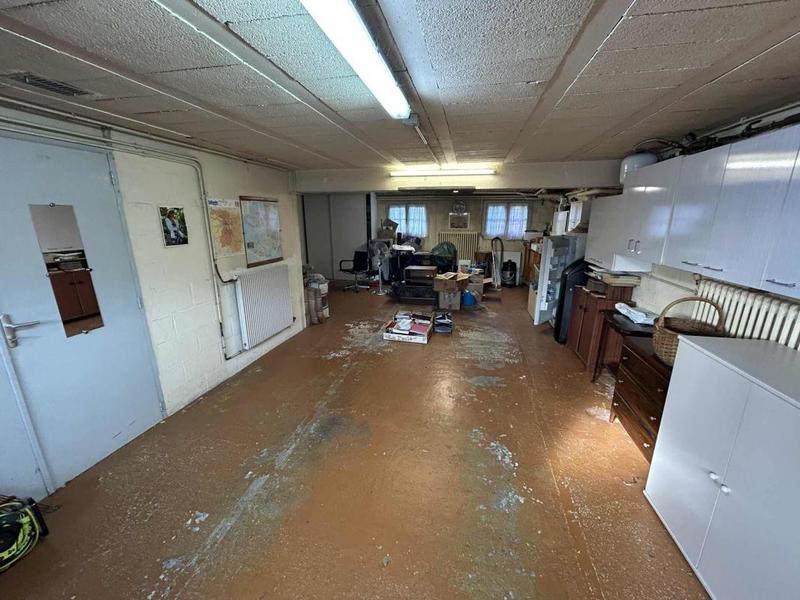 Maison - 93 m² - 5 pièces