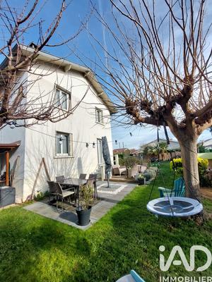 Maison - 106 m² - 4 pièces