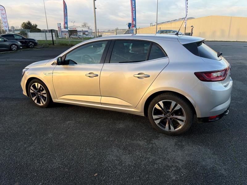Renault Mégane IV 5 ptes. Berline 1.5 Blue dci 115 Intens Edc