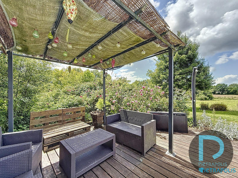 Maison - 187 m² - 8 pièces