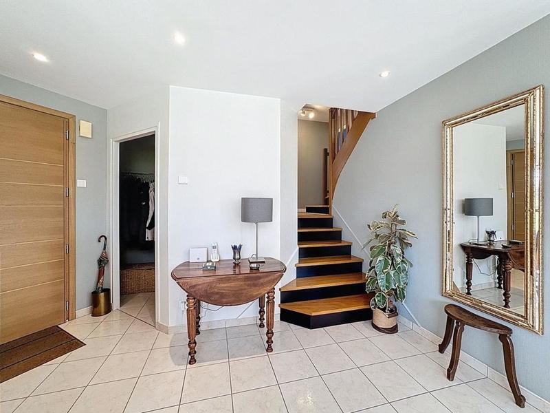 Maison - 148 m² - 7 pièces