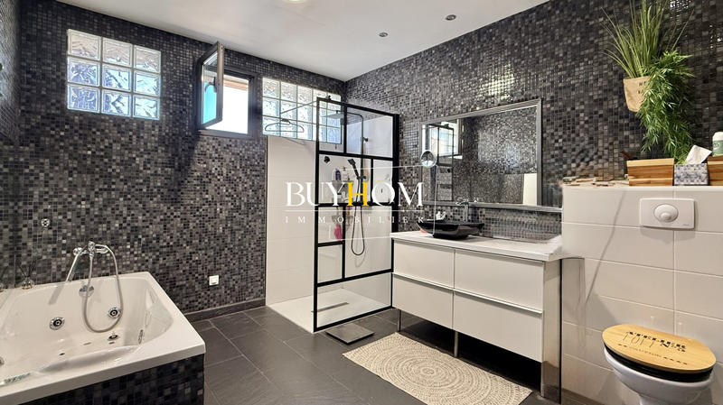 Villa - 115 m² - 5 pièces