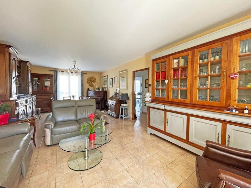 Maison - 166 m² - 4 pièces