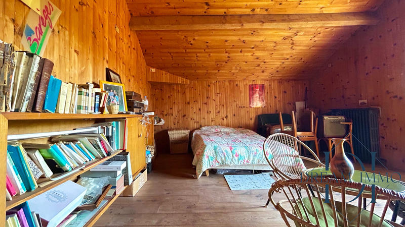 Maison traditionnelle - 212 m² - 6 pièces