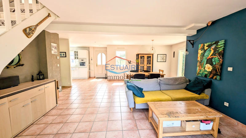 Maison traditionnelle - 110 m² - 5 pièces